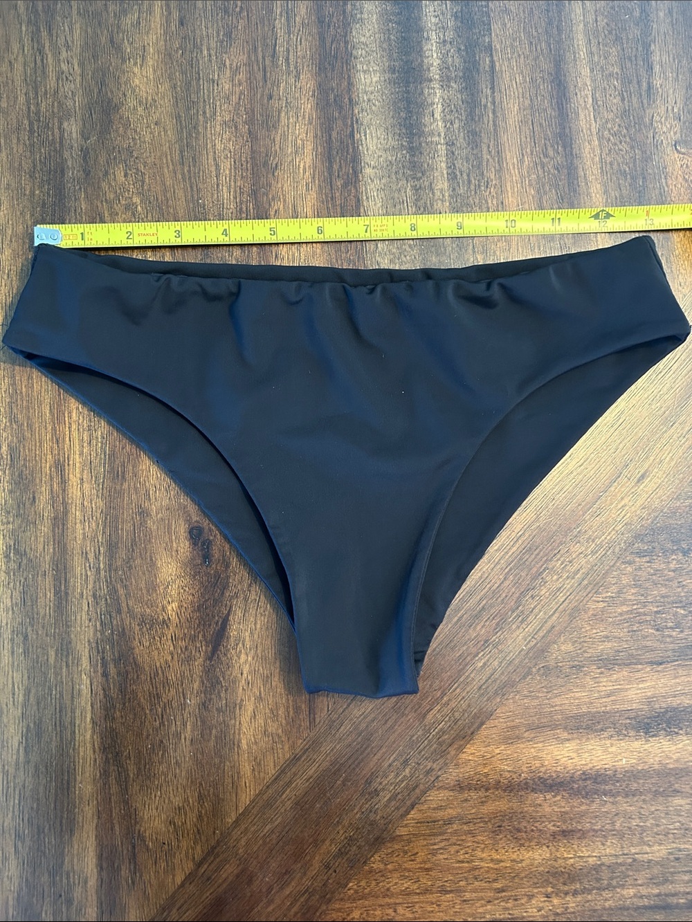 Gemini Mountain Swimwear Black bottoms medium